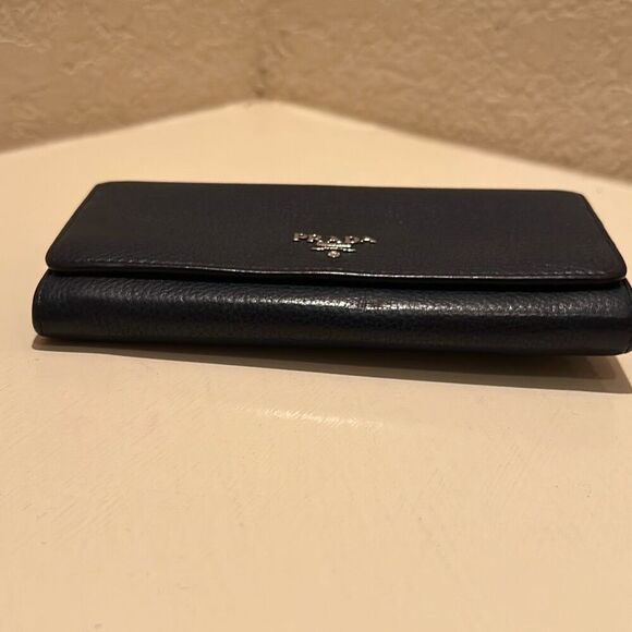 Prada Women's Continental Flap Long Wallet Navy Blue Saffiano Leather Minimalist - Picture 13 of 14